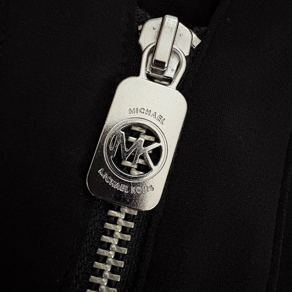 Michael Kors Elegant Black Long Sleeve Dress - Picture 2 of 5